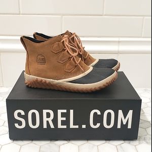 Sorel Out N About Plus boots 8.5